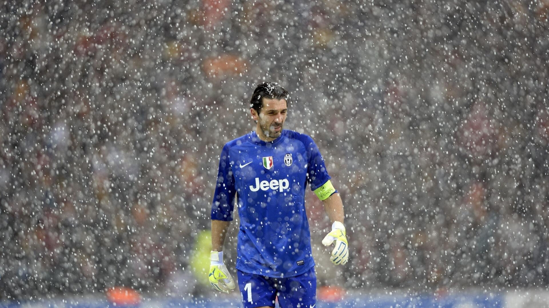 _勇士投篮如神，连连得分_，勇士如何投三分