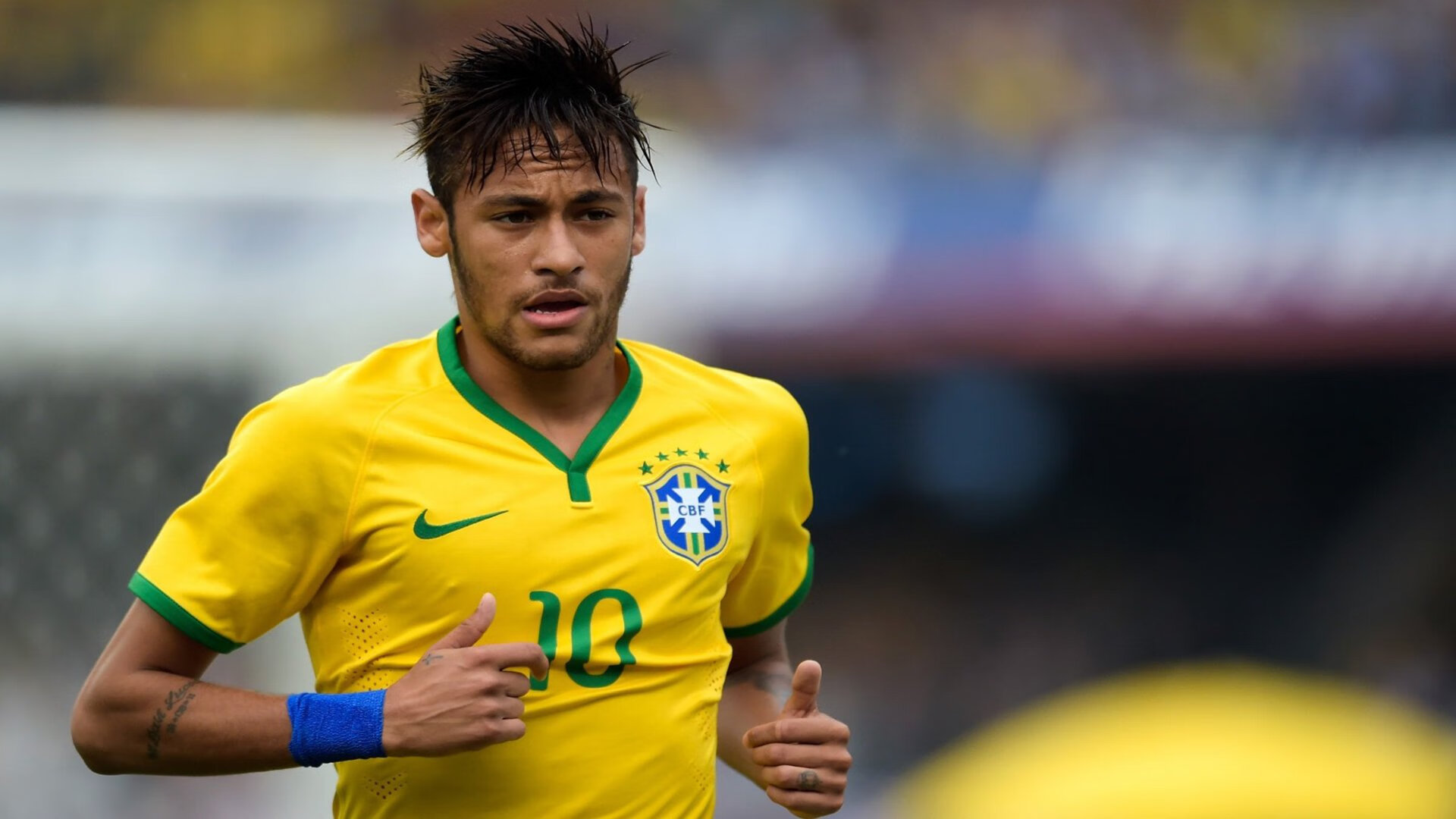 “球迷狂欢：最燃现场应援瞬间合集”，球迷音乐